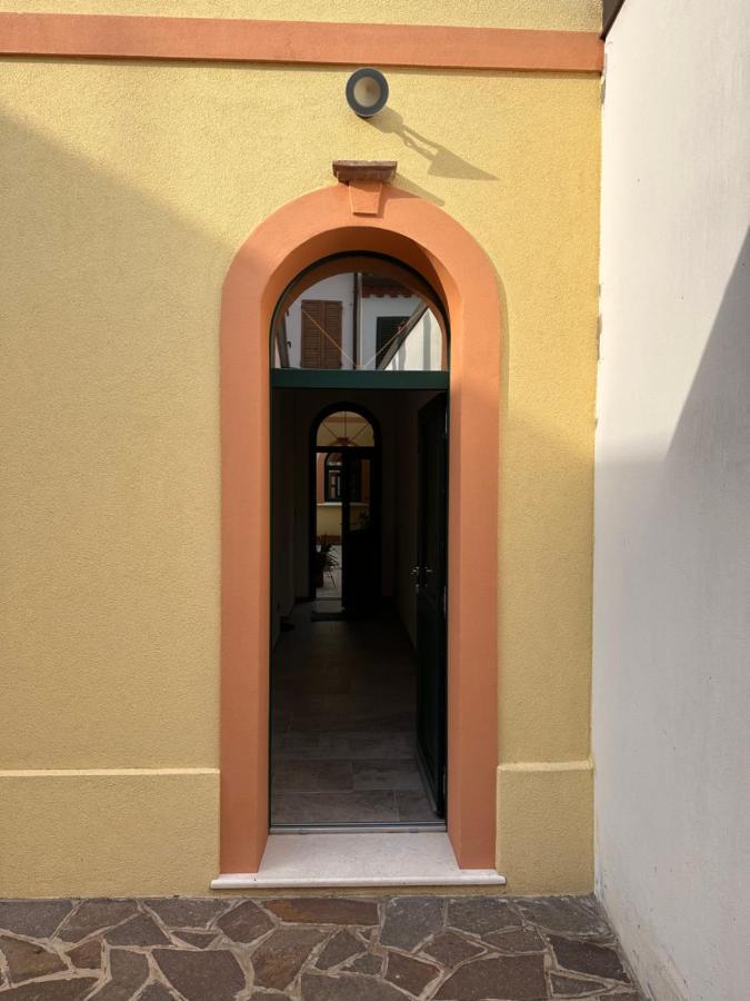Il Fenicottero Panzió Comacchio Kültér fotó